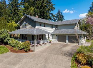 1731 Medallion Loop NW, Olympia, WA 98502