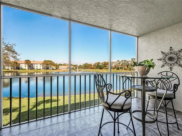 9580 Victoria LN #208A, NAPLES, FL 34109