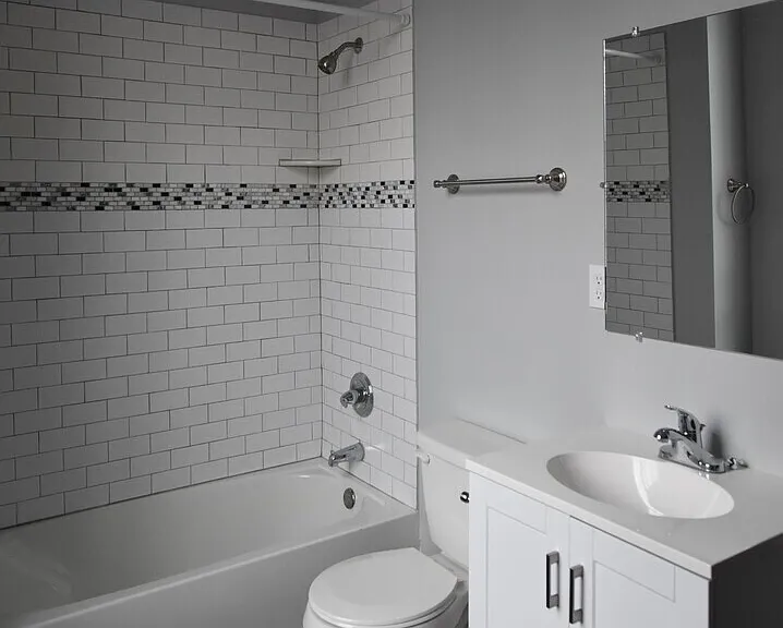 106 E Clay St #A — Photo 10