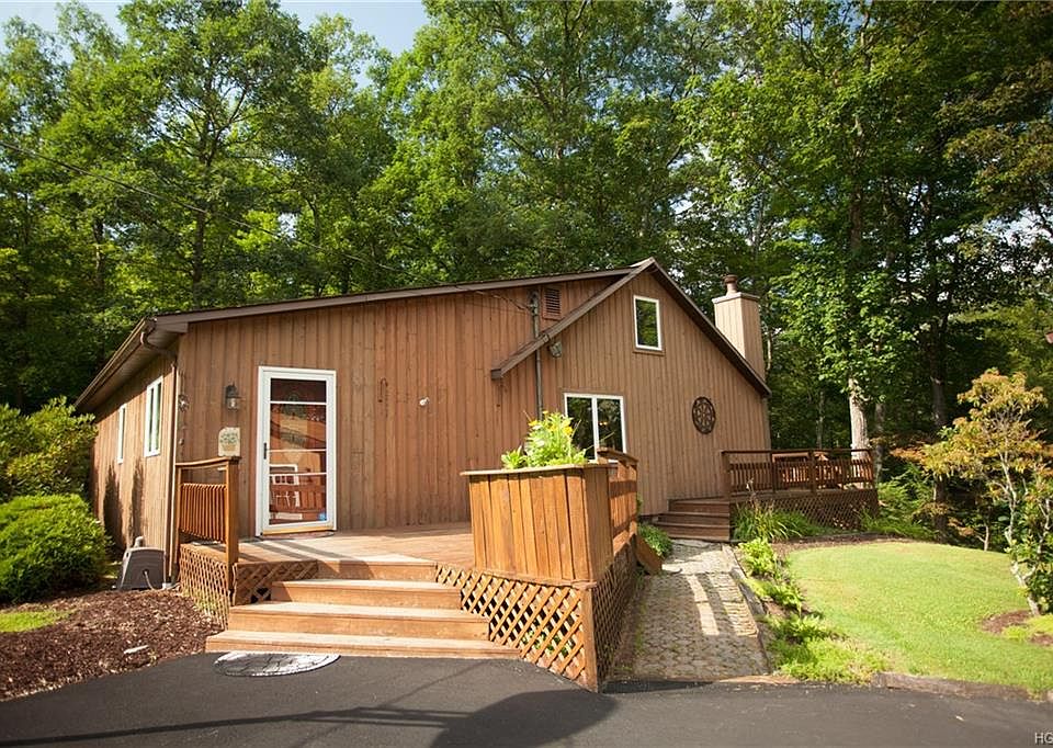1st image of 14 Jeronimo Ct
