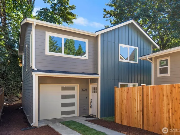 8228 Meridian Avenue N, Seattle, WA 98103
