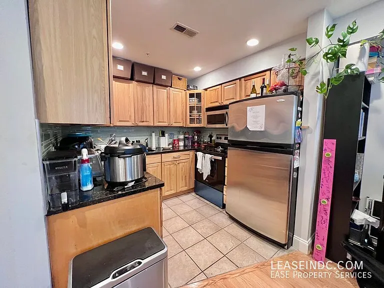 1417 Chapin St NW #101 — Photo 7