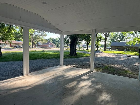 5th image of 2295 Hayden Rd