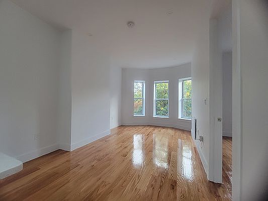 1st image of 2017 Avenue T #3