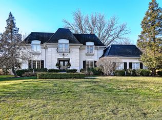 610 Harding Rd, Hinsdale, IL 60521