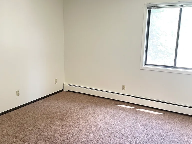 Pineview Estates — Photo 9