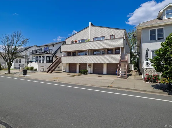 537 E Broadway #201, Long Beach, NY 11561