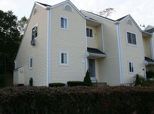 46 Stoneheights Dr, Waterford, CT 06385