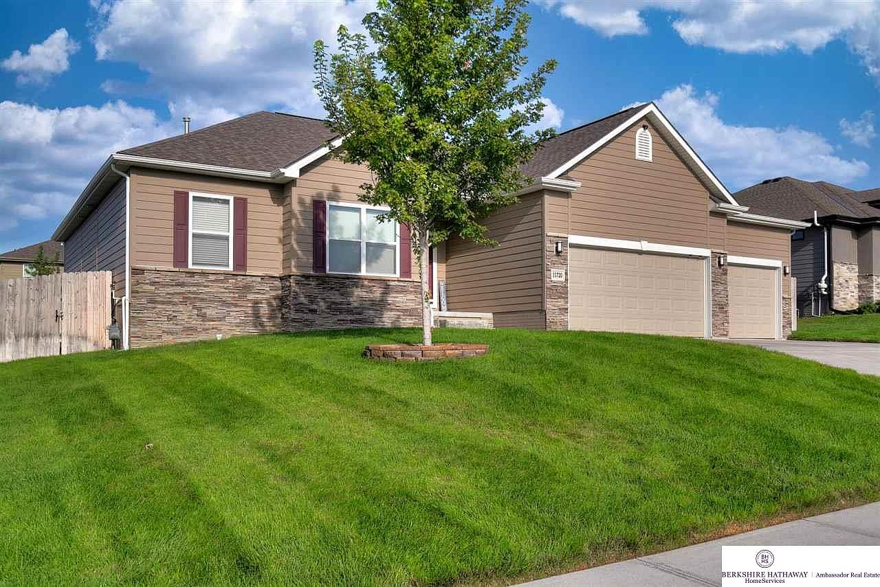 11720 S 110th Ave, Papillion, NE 68046 Zillow