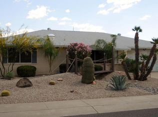 9925 W Willowcreek Cir, Sun City, AZ 85373