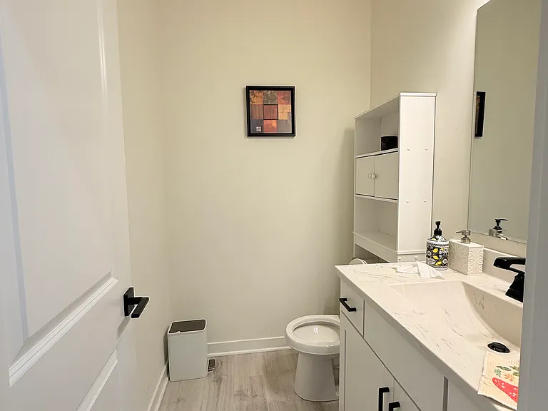 5551 Brompton Dr — Photo 14