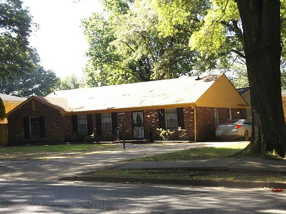 2nd image of 4653 Chuck Ave