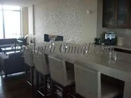 Rented by Metro Realty NY Inc | media 14