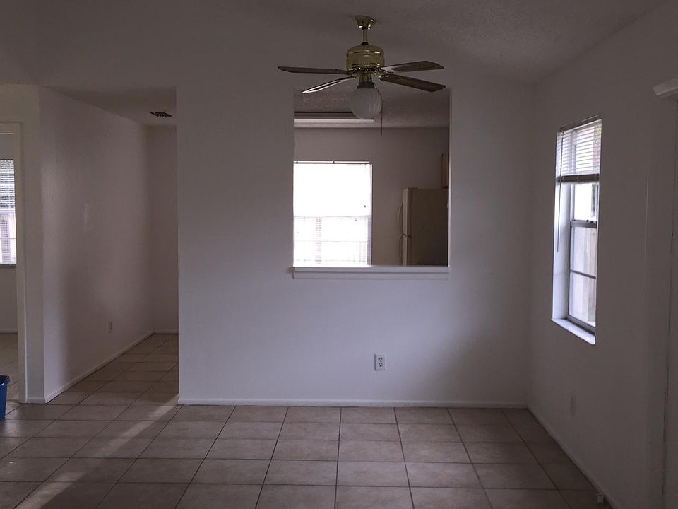 1st image of 3625 Meriden Ave APT B