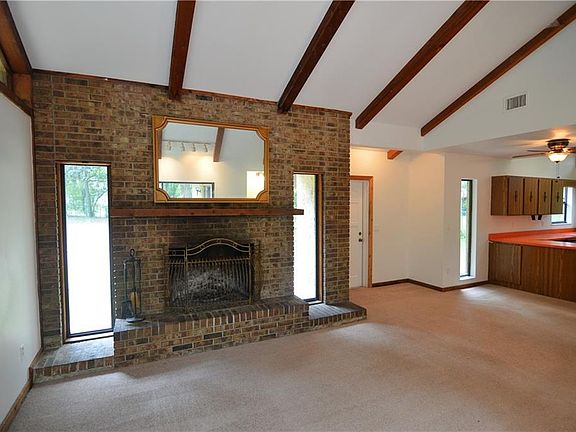 4th image of 30249 Orange Grove Ln
