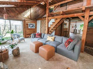 345 Topsfield Rd, Columbus, OH 43228