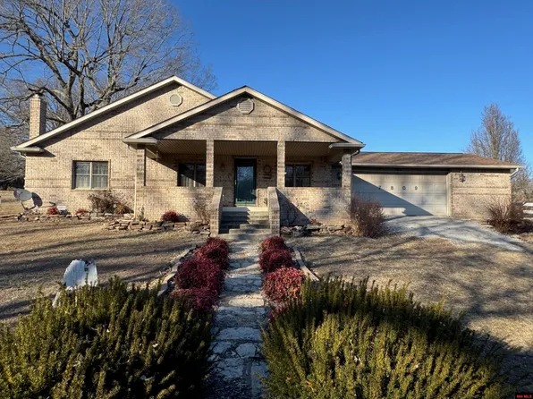 7809 County Road 25, Mountain Home, AR 72653