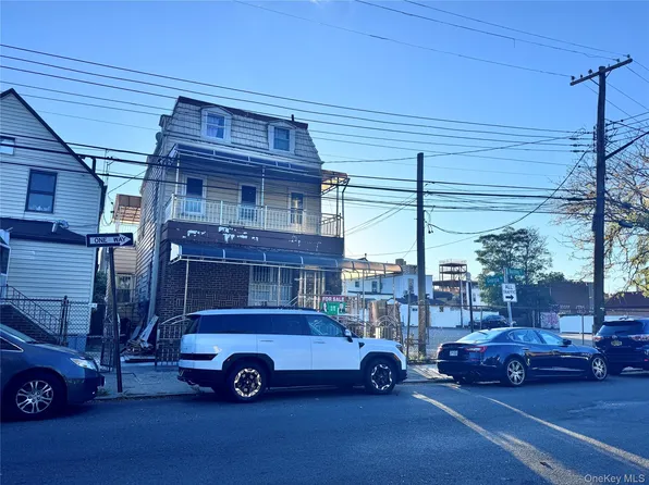 45-24 Burling Street, Flushing, NY 11355