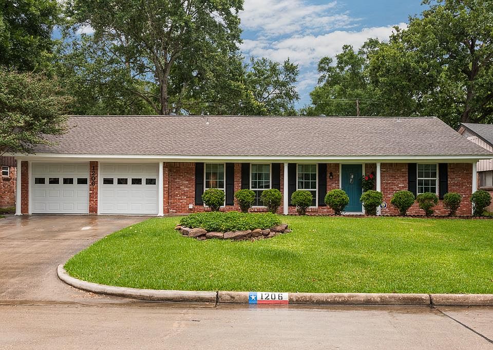 1st image of 1206 Wisterwood Dr