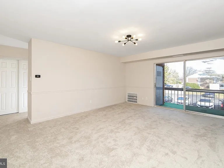 222 Echelon Rd #8 — Photo 18