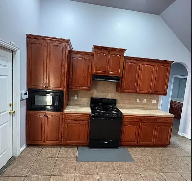 2913 N Fern Ct W — Photo 4
