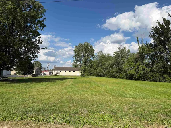 1010 W Main St, Mitchell, IN 47446