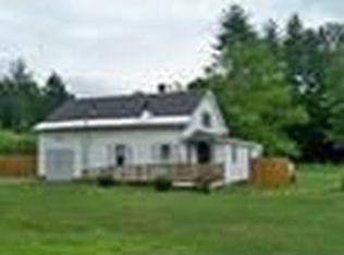 323 Green River Rd, Greenfield, MA 01301