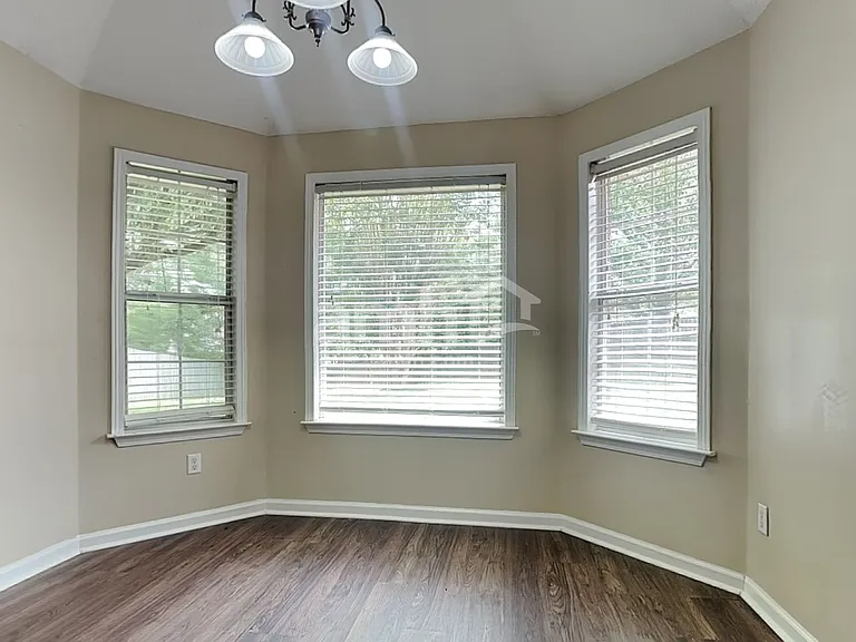 1146 Red Fern Cir E — Photo 5