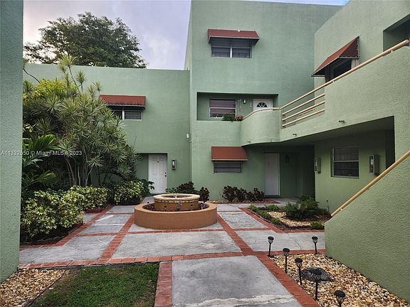 5th image of 11011 NW 7th St APT 203-8
