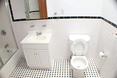 Rented by Makover Group Inc