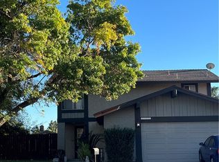 7420 Cascade Ln, Riverside, CA 92509