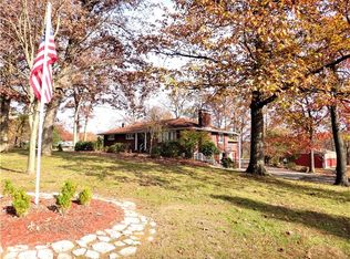 311 Woodcroft Rd, Baden, PA 15005