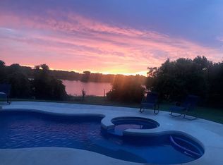 201 Lakeshore Rd, Bertram, TX 78605