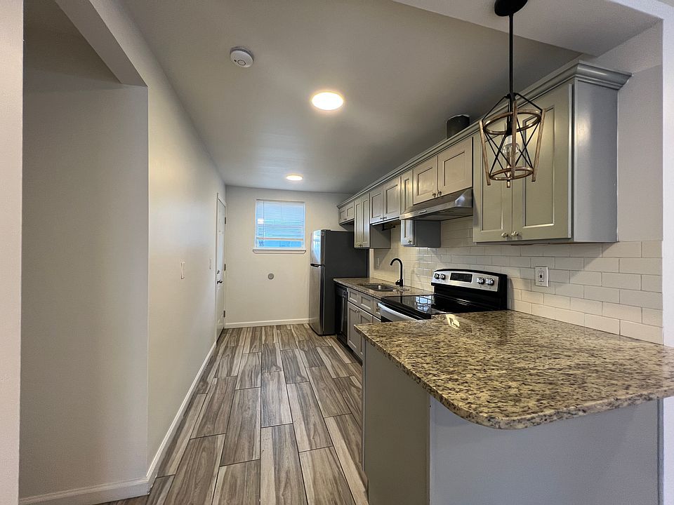1st image of 8322 Palm St #1B