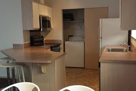 156 18th Ave #1 — Photo 3