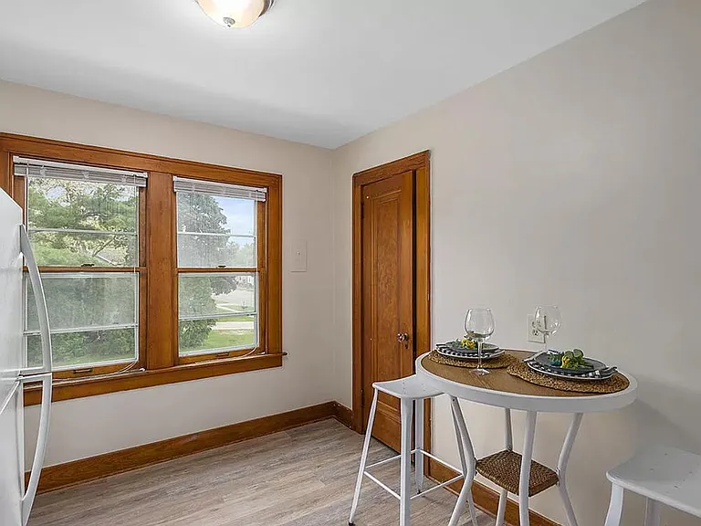 3350 Byron Center Ave SW — Photo 7