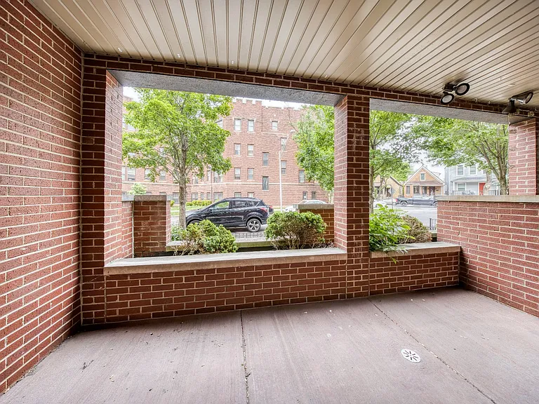 2510 N Willetts Ct #1N — Photo 7
