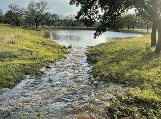 9445 State Highway 71, Fredonia, TX 76842