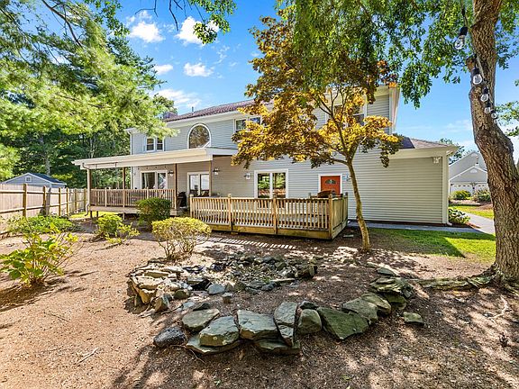 5th image of 65 Rivers Edge Rd