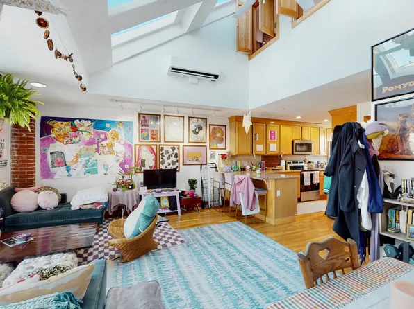 51 Hemenway St #6B, Boston, MA 02115