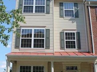 8313 Sanderling Way, Lorton, VA 22079