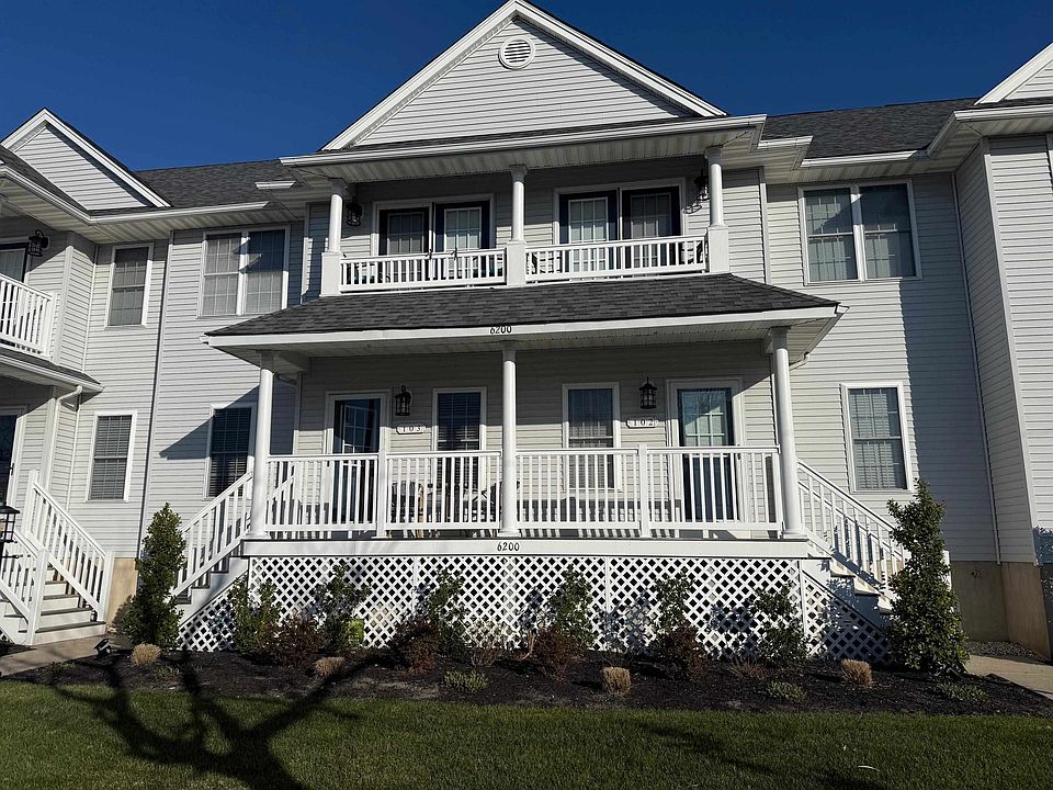 1st image of 6200 Pacific Ave Unit 103