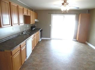 6736 S Sarah Ave, Rochelle, IL 61068