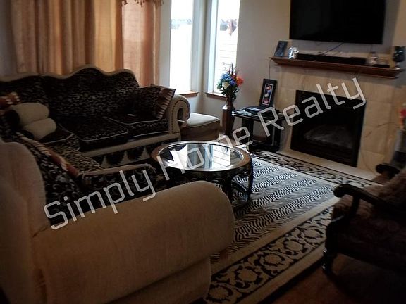 2nd image of 4720 46th Ave SE