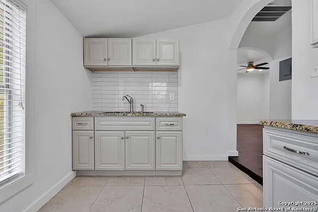 618 Atlanta St #4 — Photo 10