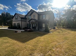 160 Leverett Ct, Fayetteville, GA 30215