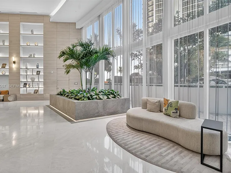 18201 Collins Ave #2008 — Photo 33