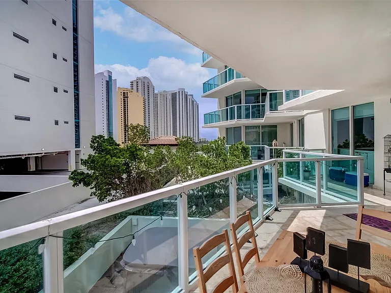 150 Sunny Isles Blvd #601 — Photo 32
