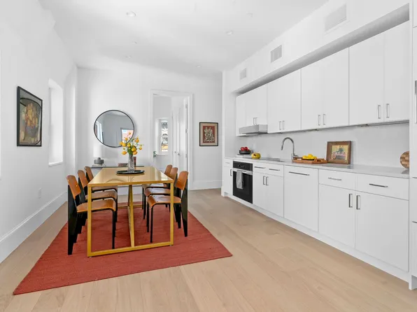 1370 Dean Street image 6 of 12