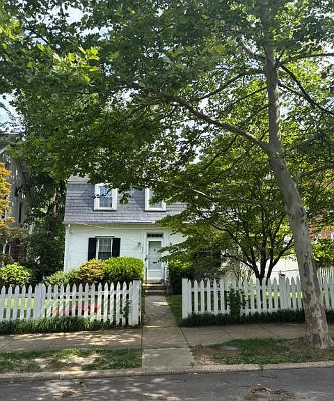 4307 Brandywine St NW — Photo 4